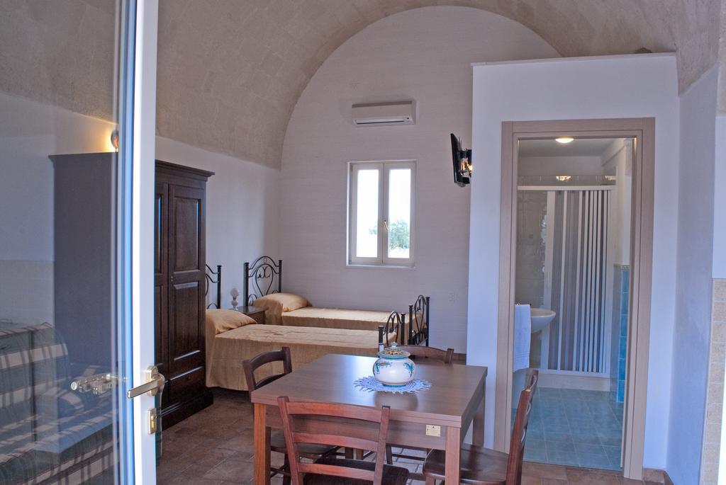 Masseria Strada Agriturismo Ginosa Szoba fotó